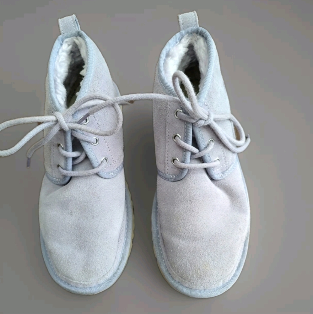 UGG Neumel Ankle Boots Womens Size 8 Light Greyish/Lavender Color In & Out VGUC - Picture 7 of 15